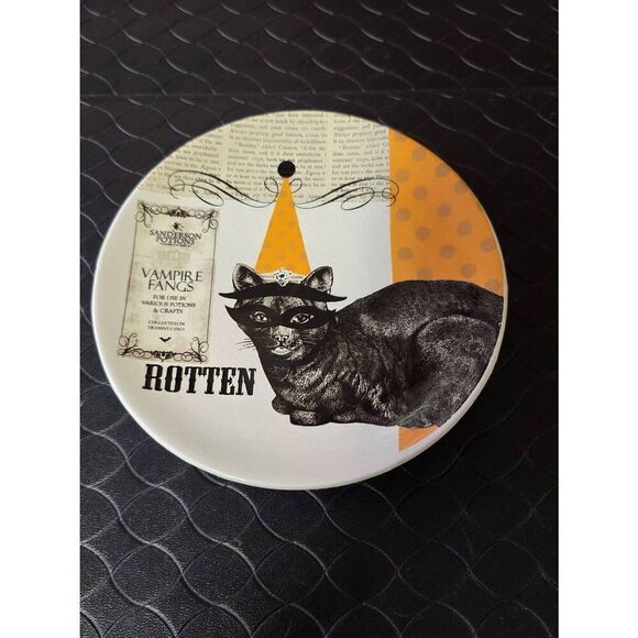 Two American Atelier 6" Rotten Cat Vampire Fangs Halloween Sanderson Potions Pla - Picture 8 of 8